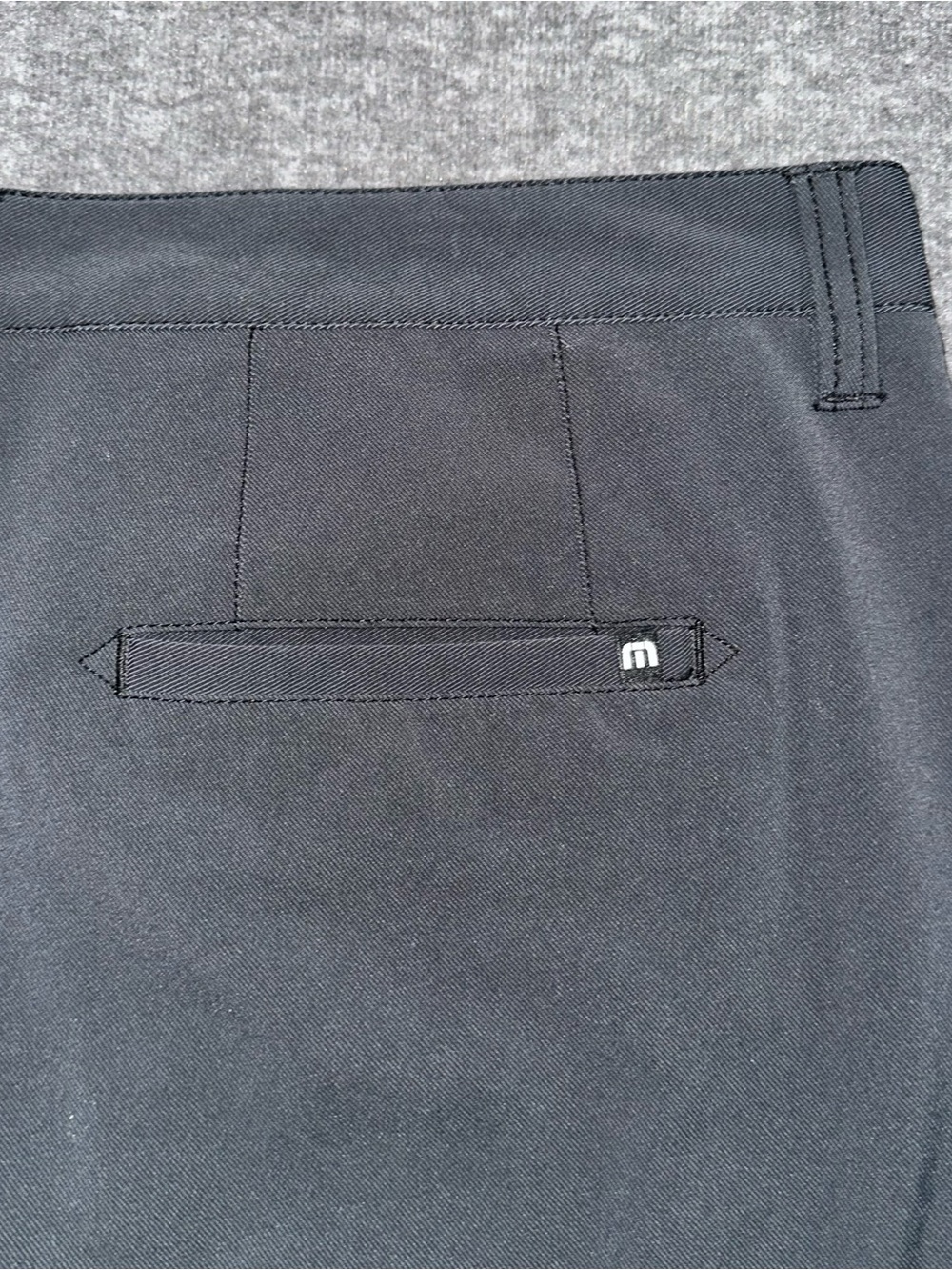 TravisMathew Golf Shorts Mens Black Performance Chino Casual Stretch 42 - Picture 4 of 5